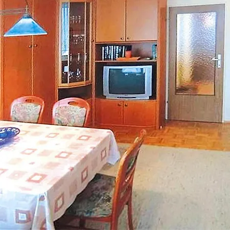 Apartment In Bodensdorf Am See